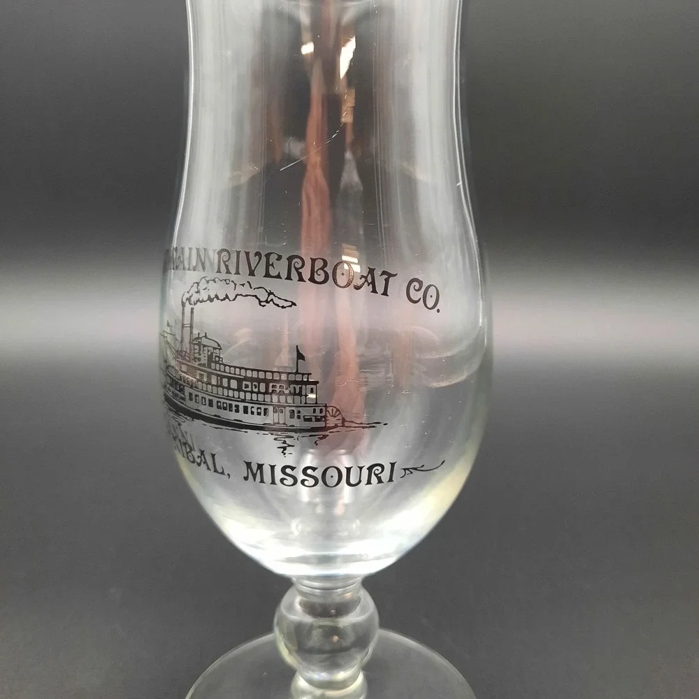 Vintage Mark‎ Twain Riverboat Co. Hurricane Glass – Hannibal Missouri Souvenir